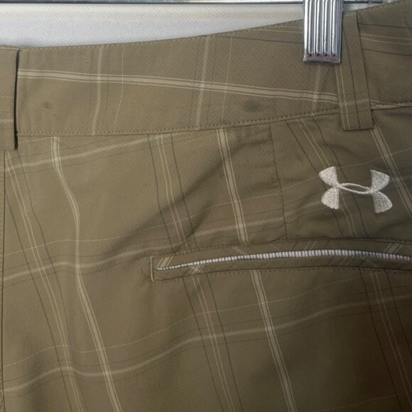 Under Armour Golf Shorts Mens 34R Beige Plaid Performance - Picture 9 of 9